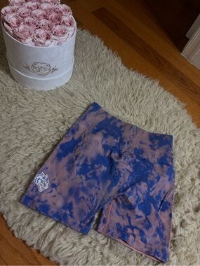 Tie-Dye High-Rise Bike Shorts in Blue and Pink